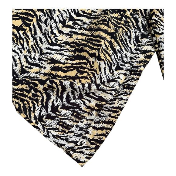 CORAL BAY Womens Plus Size 2X Animal Print Button Up Long Sleeve Shirt - Picture 6 of 7